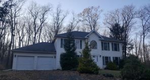 104 Spruce Circle, Tobyhanna, PA 18466