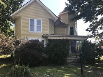 603 N Center Ave, Galva, IL 61434