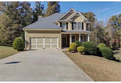 6141 Long Shore Dr, Douglasville, GA 30135