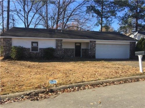 402 Rosewood Dr, Benton, AR 72015