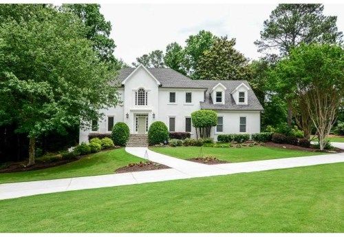 485 Pickering Ln, Atlanta, GA 30327