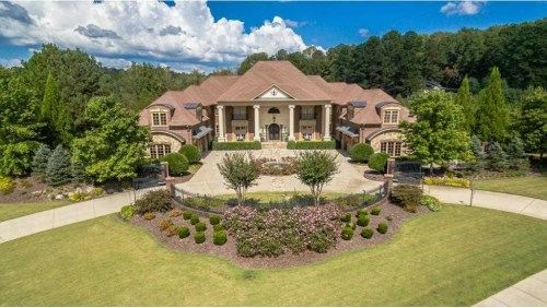 15975 Manor Club Dr, Alpharetta, GA 30004