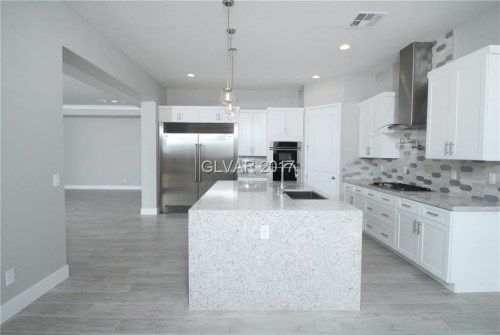 7468 Mcleod Drive, Las Vegas, NV 89120