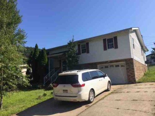 20 Hickory Ln, Madison, WV 25130