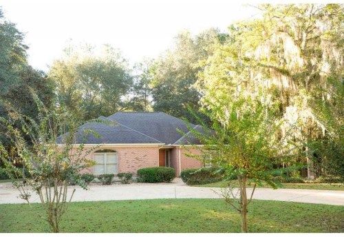 214 Riverview Dr, Bainbridge, GA 39817