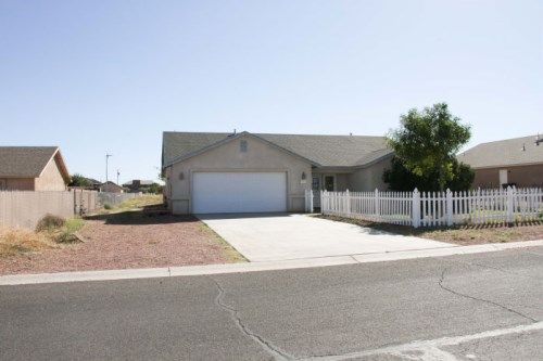 3712 N Rainbow Dr, Kingman, AZ 86409