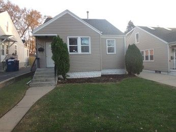2613 W 89th Pl, Evergreen Park, IL 60805
