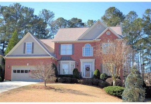 725 Kenion Forest Way, Lilburn, GA 30047