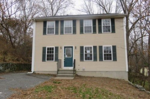 79 Warren Ave, Woonsocket, RI 02895