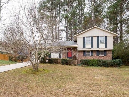4271 Colony East Dr, Stone Mountain, GA 30083