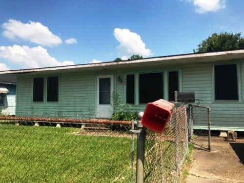 300 Donald St, New Iberia, LA 70563