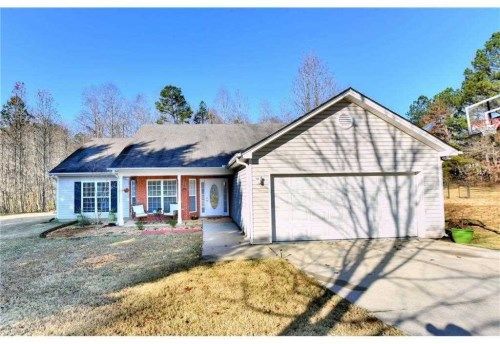 1035 Oak Valley Rd, Dacula, GA 30019