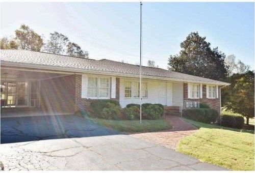 785 Waterworks Rd, Commerce, GA 30529