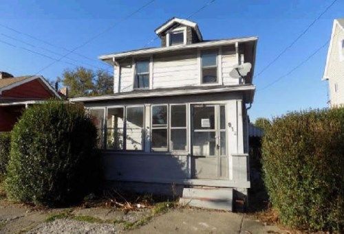 512 17th St, Beaver Falls, PA 15010