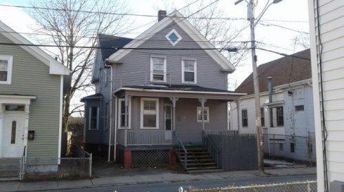 19 Vandewater St, Providence, RI 02908