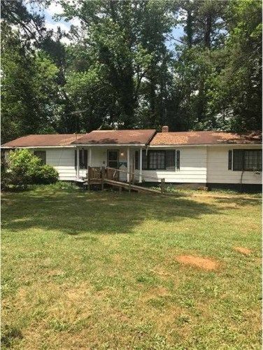 260 Cashtown Rd, Aragon, GA 30104