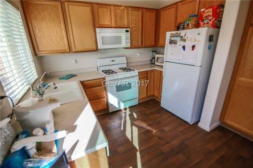 10345 Bluff Valley Court, Las Vegas, NV 89178
