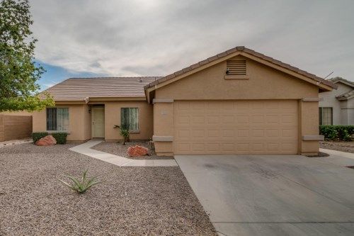 7913 W Whyman Avenue, Phoenix, AZ 85043