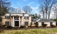 15 Deep Hollow Dr Rumson, NJ 07760