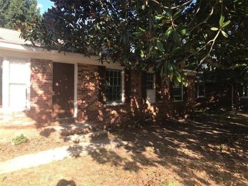 2217 Robin Hood Rd, Macon, GA 31206