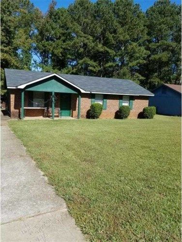 106 Meadowlark Ln, Jonesboro, GA 30236