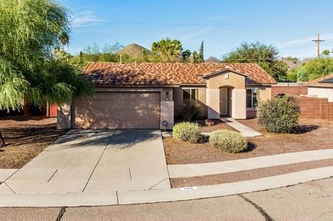 1418 S Starglow Dr, Tucson, AZ 85713