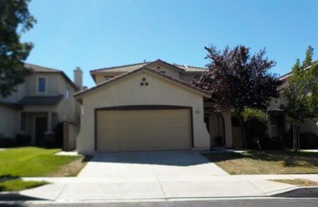 33117 Eagle Point Dr, Yucaipa, CA 92399