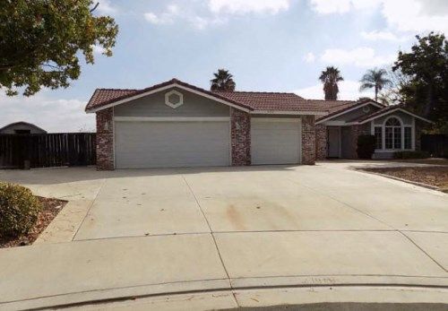 680 Firwood Ct, Riverside, CA 92506