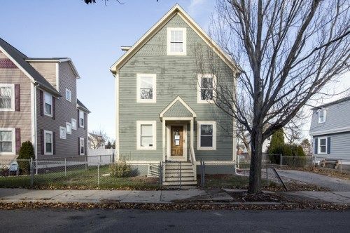 319 Blackstone St, Providence, RI 02907