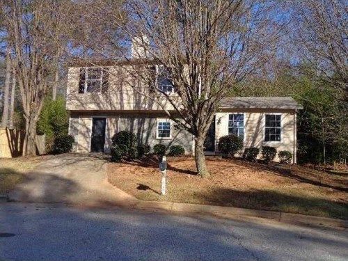 1324 Stoneleigh Way, Stone Mountain, GA 30088