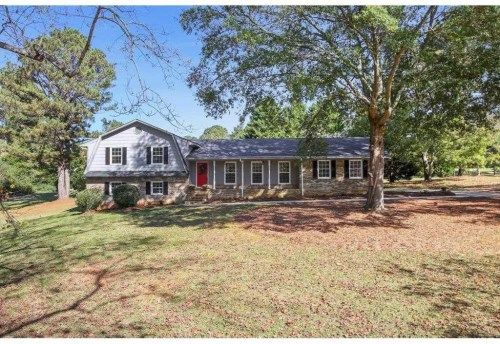 1501 Cabin Creek Trl, Griffin, GA 30223