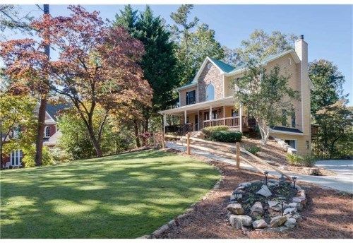 8850 Bayhill Dr, Gainesville, GA 30506