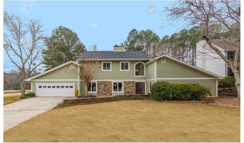 3240 Indian Hills Dr, Marietta, GA 30068