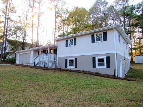 3992 Finch Rd SW, Powder Springs, GA 30127