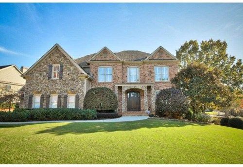 5000 Rosedown Place, Roswell, GA 30076