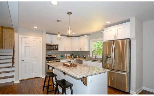 1468 Thomas Rd, Decatur, GA 30030