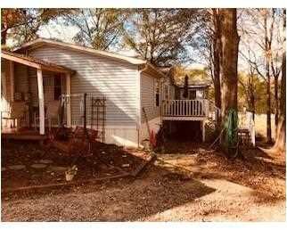27 Ivory Ct, Hiram, GA 30141