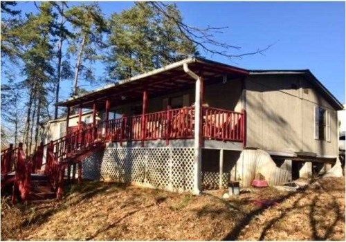 2248 Karen Ln, Gainesville, GA 30501