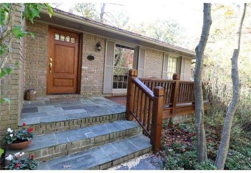 4860 Rebel Trl, Atlanta, GA 30327