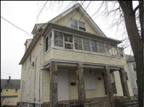 50-52 Winship St, Hartford, CT 06114