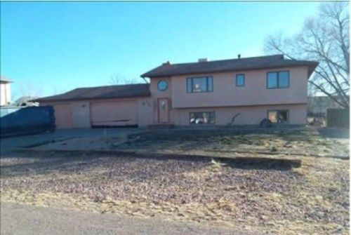 120 S Chi Chi Dr, Pueblo, CO 81007