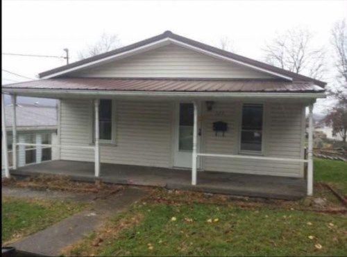 223 Thorn Ave, Moundsville, WV 26041