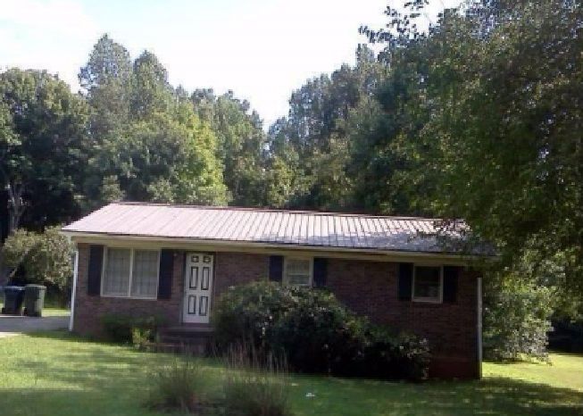 267 Garden Dr, Lexington, NC 27292