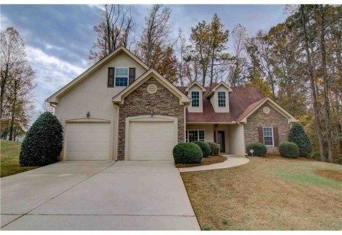 2041 Lantern Dr, Jefferson, GA 30549