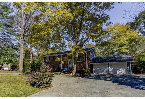 2585 Leafmore Dr, Smyrna, GA 30082