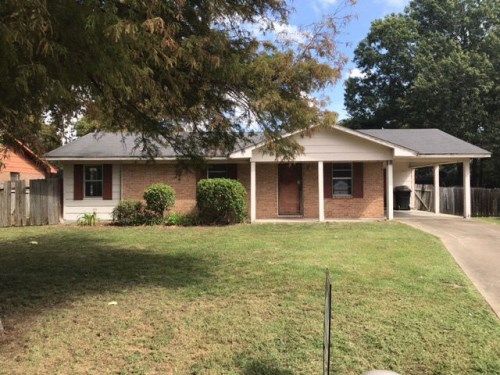 2290 White Oak Dr, Greenville, MS 38701