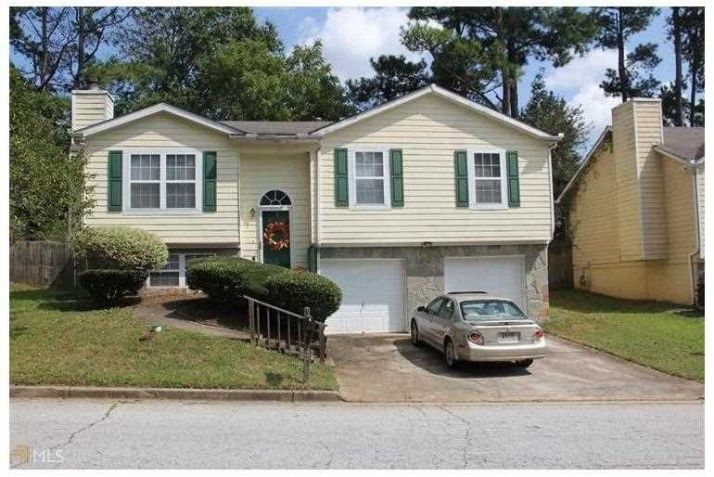 1340 Stoneleigh Way, Stone Mountain, GA 30088