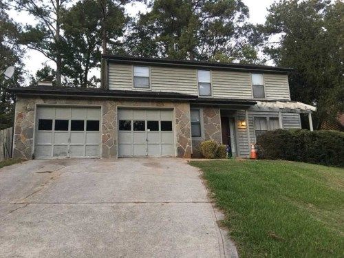 3896 Springleaf Ct, Stone Mountain, GA 30083