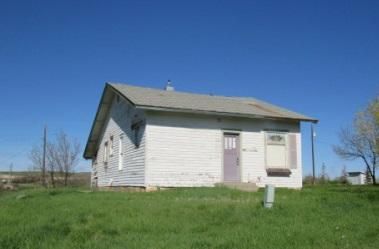 327 Winchell Ave W, Geraldine, MT 59446