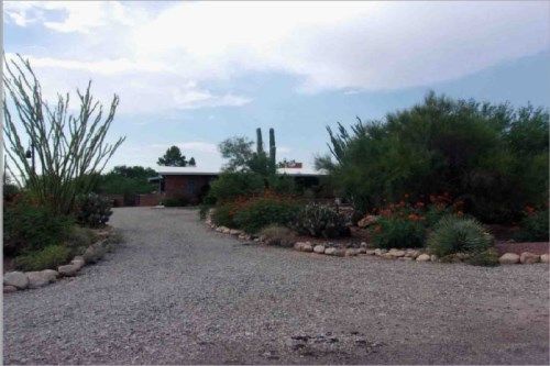 1221 E Camino De Los Padres, Tucson, AZ 85718